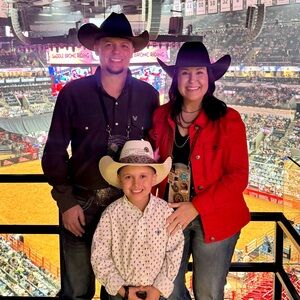 Meet your Posher, Ashley